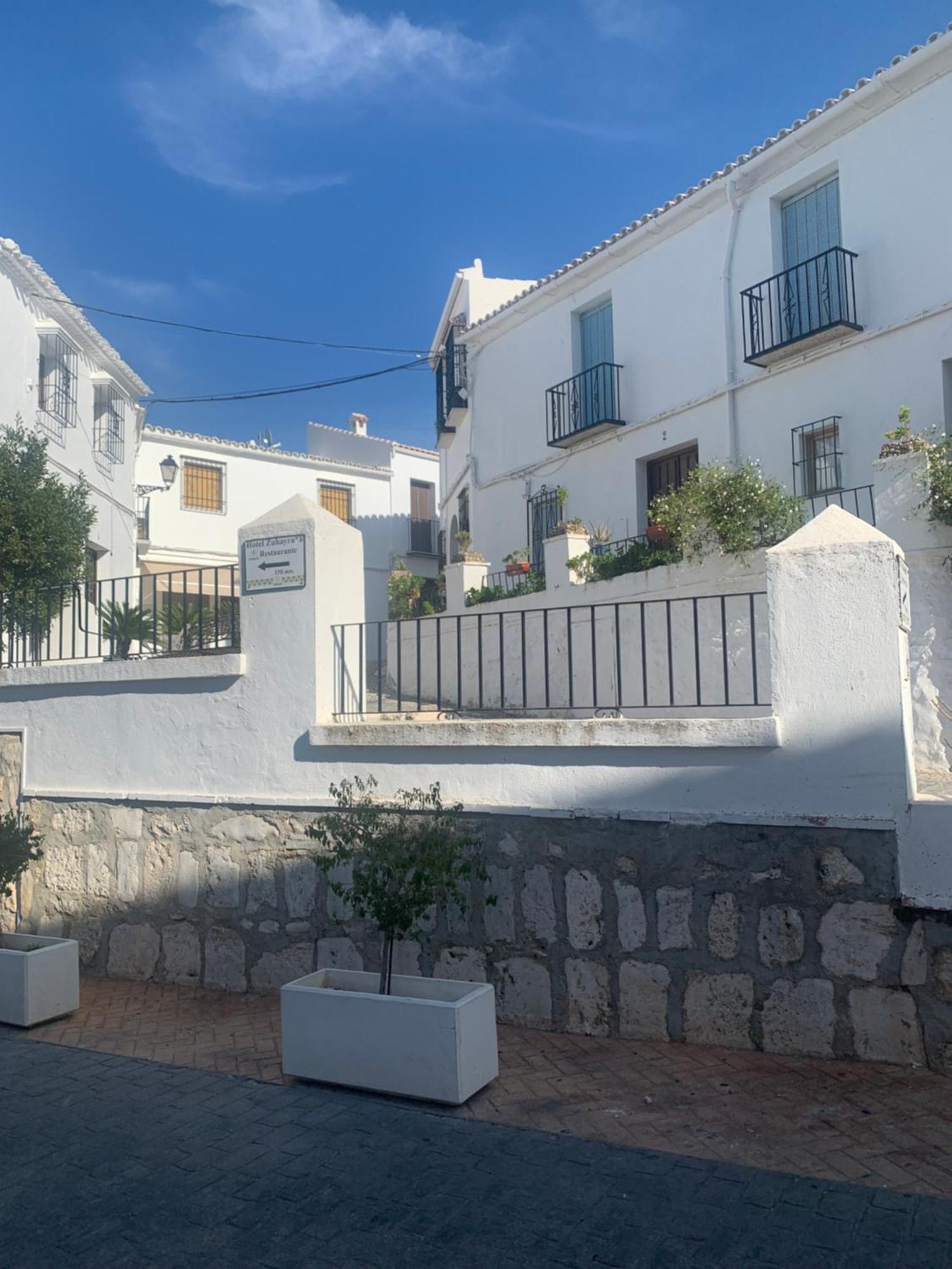 La Plaza Apartman Zuheros Kültér fotó